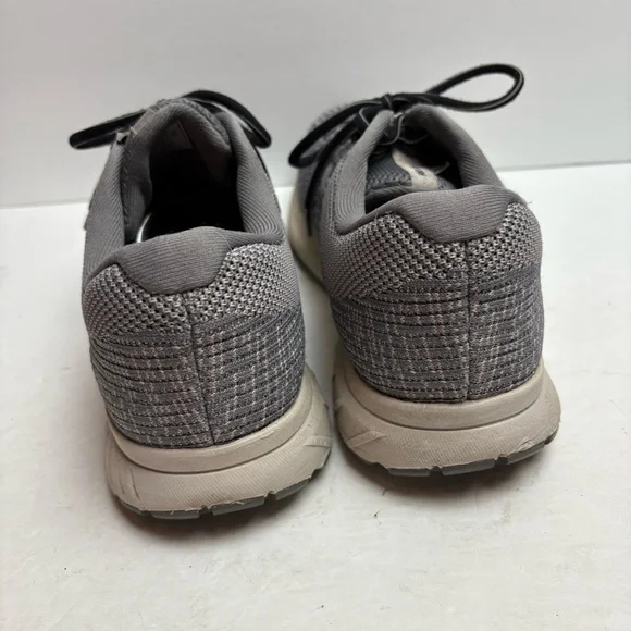 Brooks Men's Gray Running Shoes Revel 3 size 13 - Picture 6 of 14